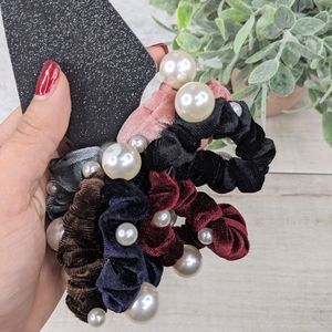 Bundle Pack of 6 Scrunchies - Brand New